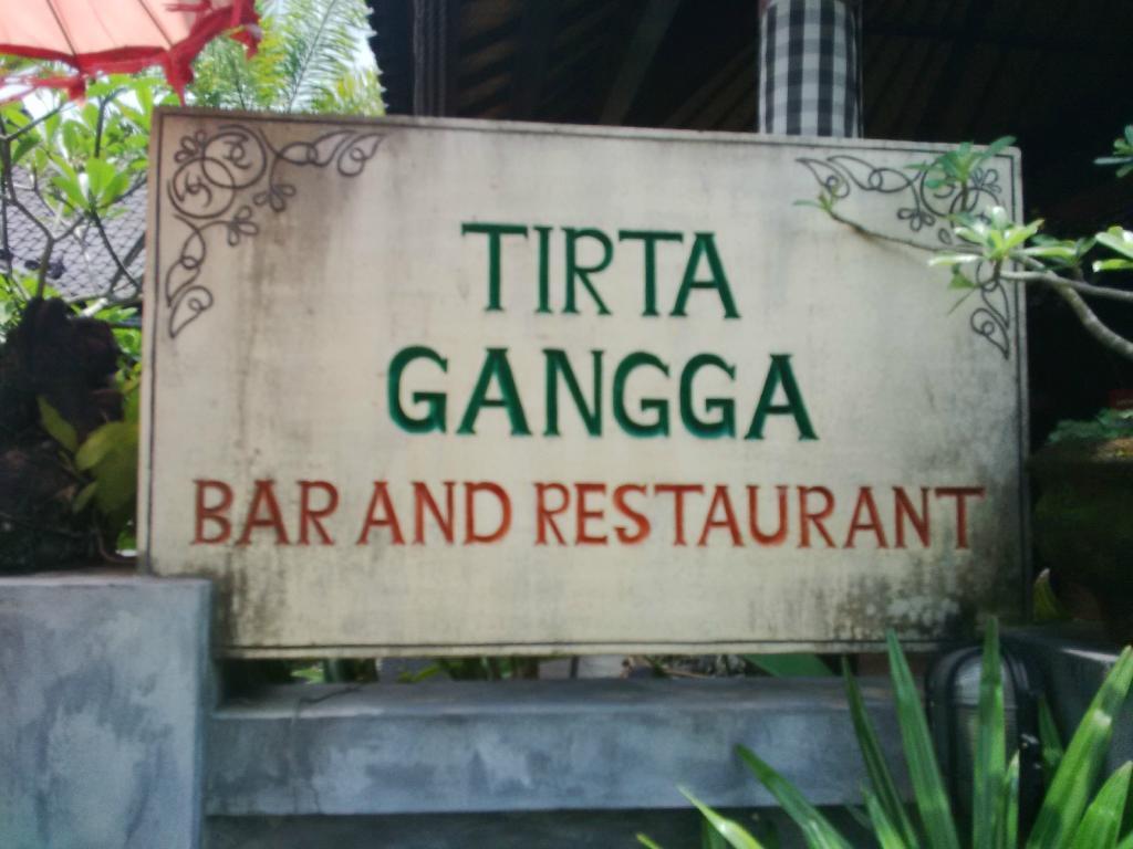 Tirta Gangga Bar and Restaurant